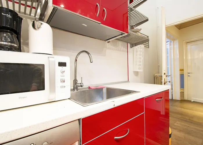 Apartment Bellevue Palazzo Pitti By Interhome