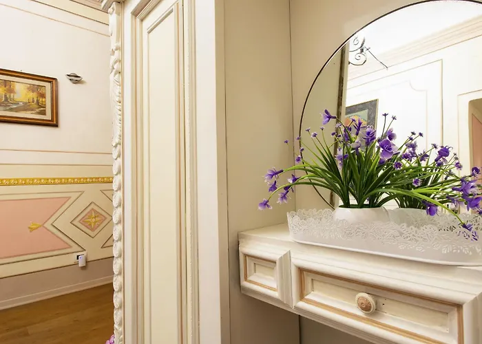 Bellevue Palazzo Pitti By Interhome