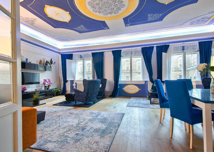 Bellevue Palazzo Pitti By Interhome *